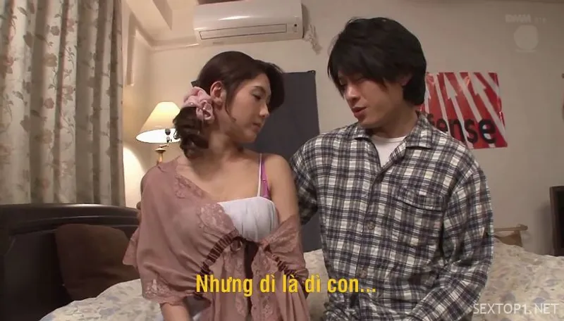 phim sex chăn rau,sex hack camera phòng ngủ,phim sex ngủ Người dì xinh đẹp tới ở nhờ căn hộ của tôi